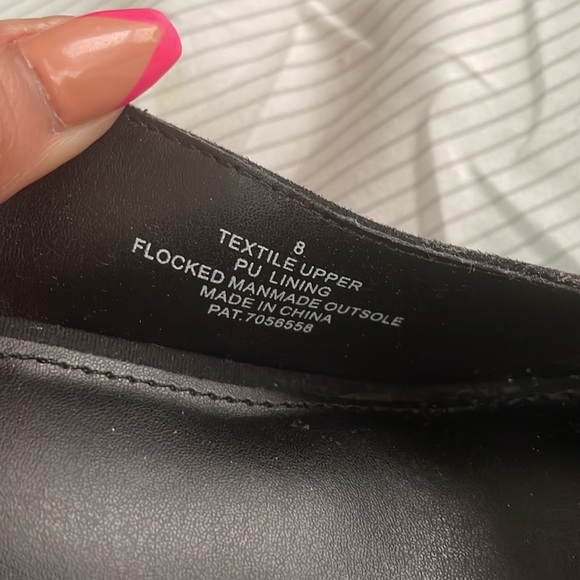 Express Heels - Picture 8 of 11